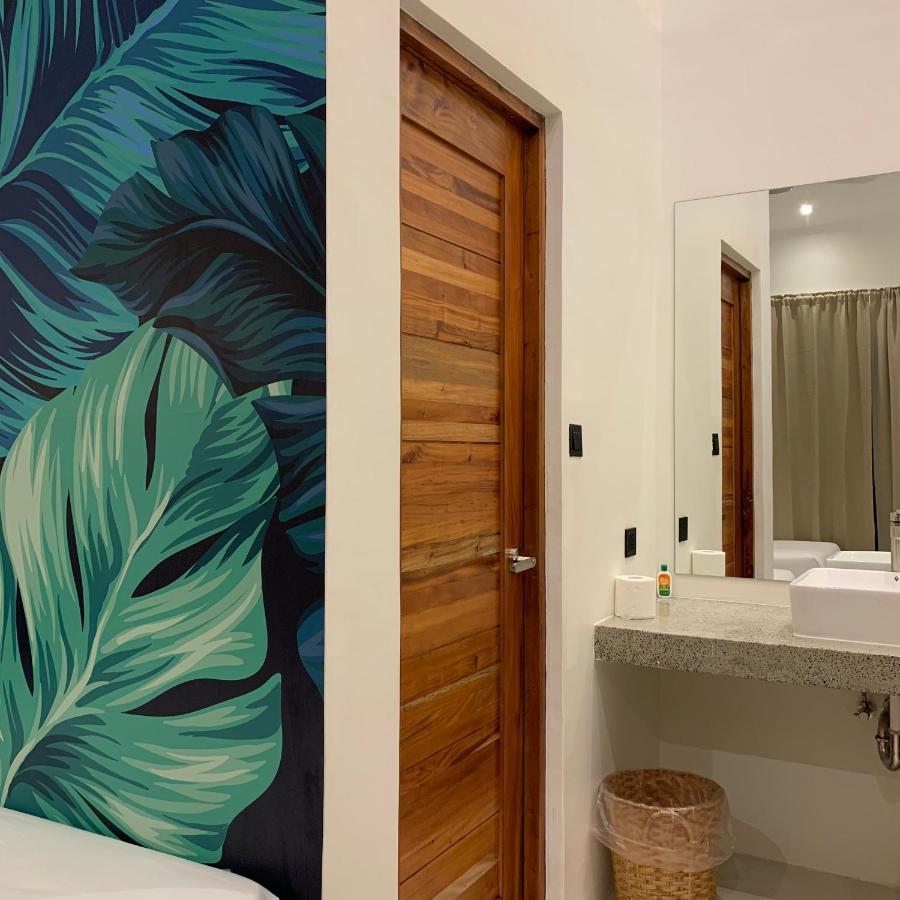 Bahandi Hotel General Luna  Ngoại thất bức ảnh