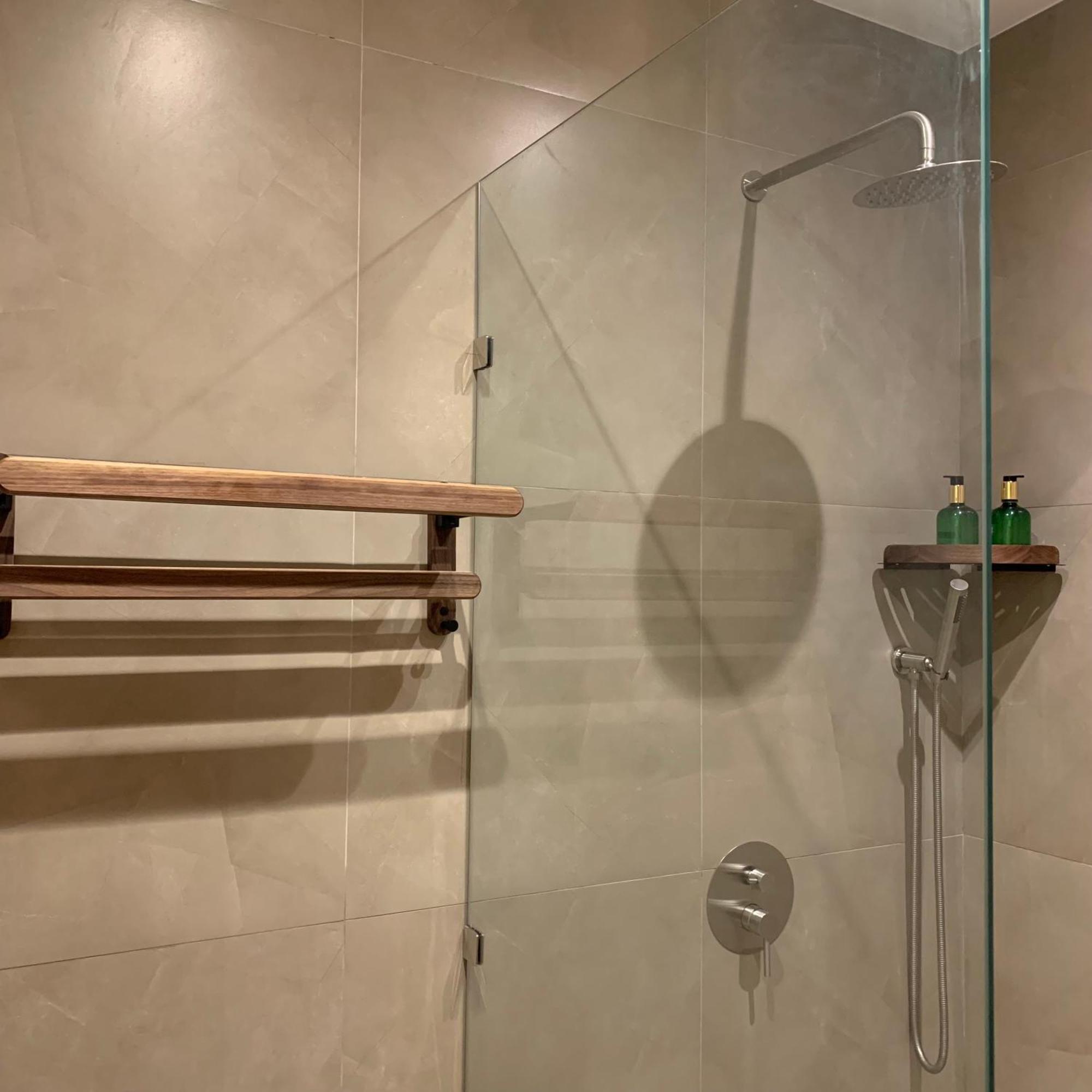 Bahandi Hotel General Luna  Ngoại thất bức ảnh
